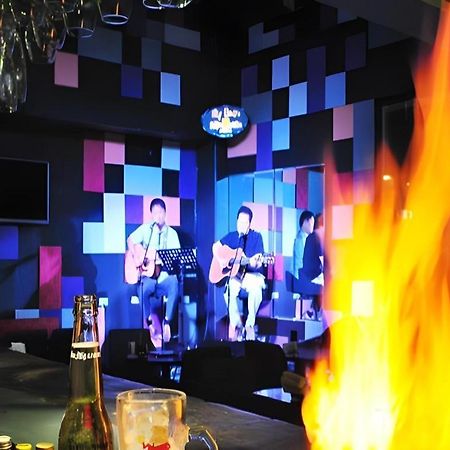 Hive Hotel Quezon City Dış mekan fotoğraf