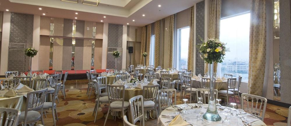 Hive Hotel Quezon City Dış mekan fotoğraf